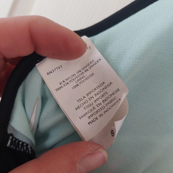 Nike Swim Black Racerback Tankini Built In Bra Top! Women's Sz. 8! - Picture 5 of 5